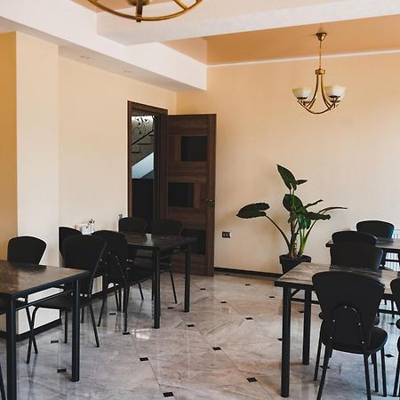 Hotel Toliketi Kazbegi Bagian luar foto