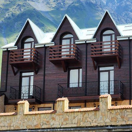Hotel Toliketi Kazbegi Bagian luar foto